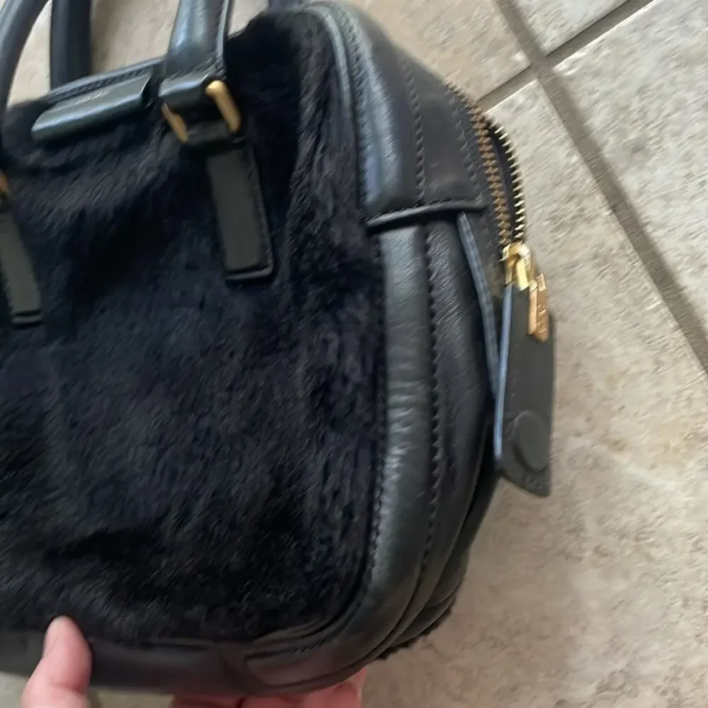 Marc By Marc Jacobs Shearling Satchel Black